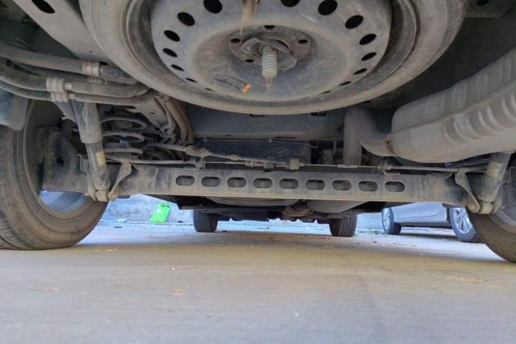 Used Buick GL8 2018 ES 28T Comfort Model China VI Standard Chassis Rear