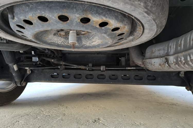 Used Buick GL8 2018 28T Prestige Version China VI Standard Chassis Rear
