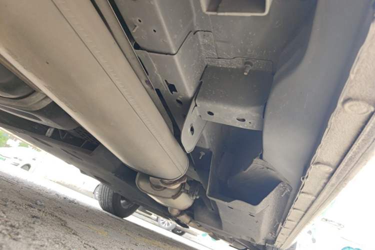 Used Buick GL8 2018 28T Prestige Version China VI Standard Chassis Rear Right
