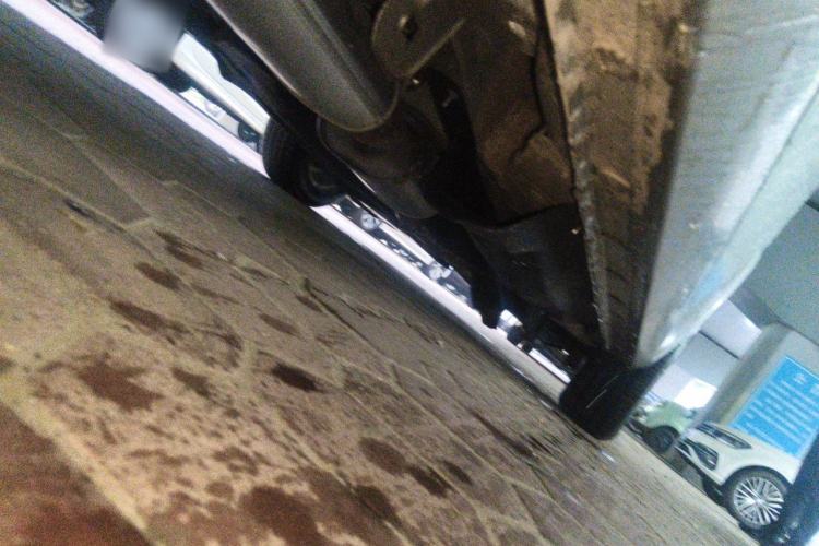 Used Buick GL8 2018 28T Comfort Model China VI Standard Chassis Rear Right