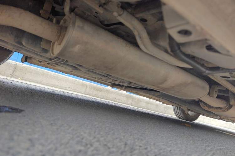 Used Buick GL8 2018 ES 28T Comfort Model China VI Standard Chassis Rear Right