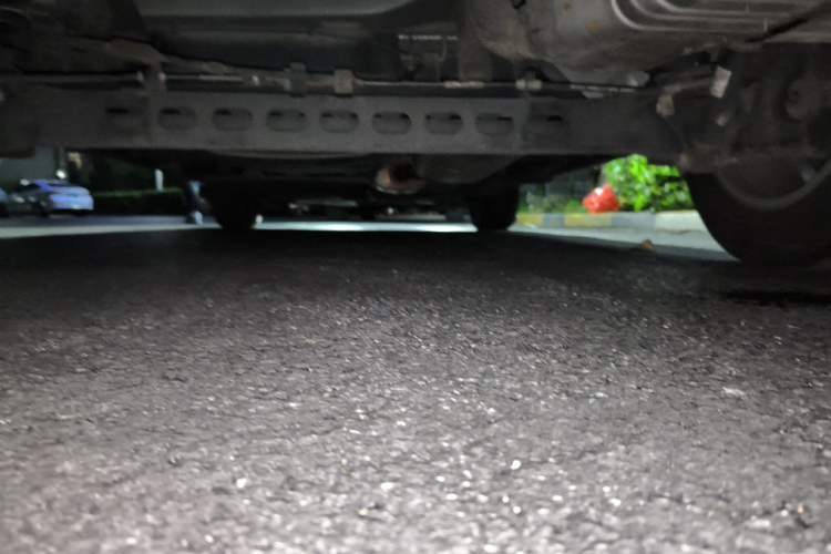 Used Buick GL8 2018 28T Luxury Model China VI Standard Chassis Rear