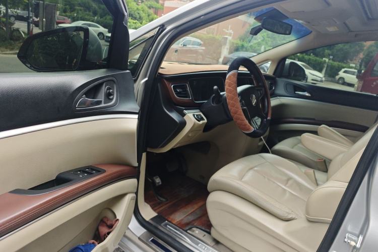 Used Buick GL8 2018 28T Prestige Version China VI Standard Driver Seat