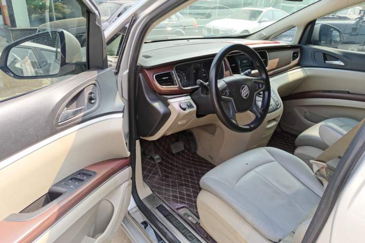 Used Buick GL8 2018 28T Comfort Model China VI Standard Driver Seat