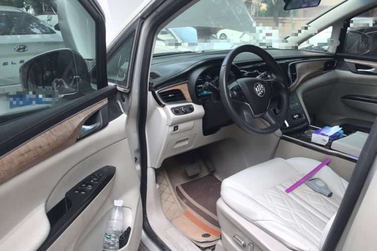 Used Buick GL8 2018 ES 28T Comfort Model China VI Standard Driver Seat