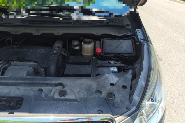 Used Buick GL8 2018 28T Luxury Model China VI Standard Engine Bay Left