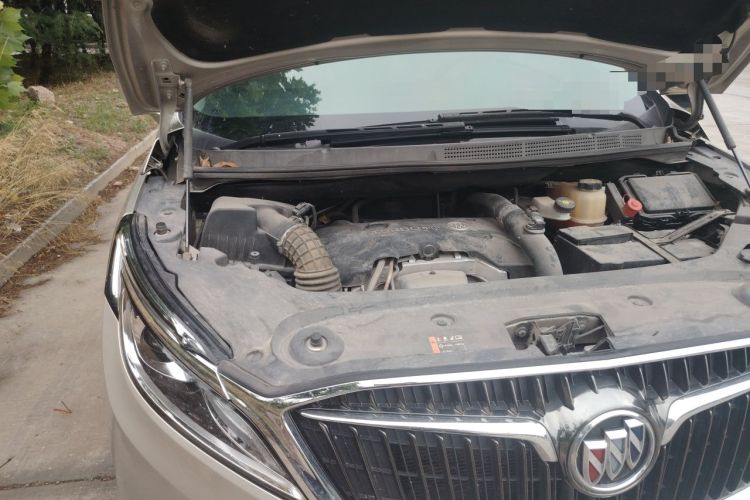 Used Buick GL8 2018 ES 28T Comfort Model China VI Standard Engine Bay Right