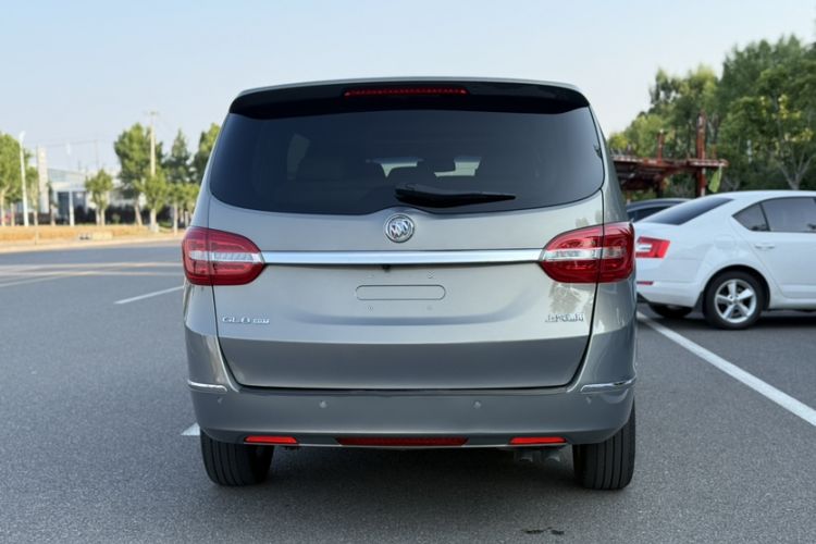 Used Buick GL8 2018 28T Luxury Model China VI Standard Exterior 1