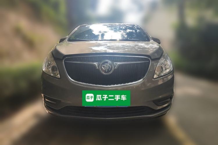 Used Buick GL8 2018 28T Luxury Model China VI Standard Front