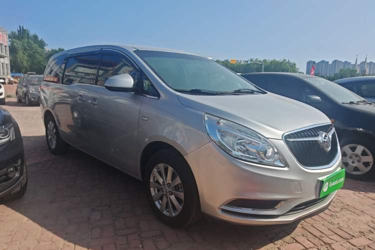 Used Buick GL8 2018 28T Comfort Model China VI Standard Front Right 45 Deg