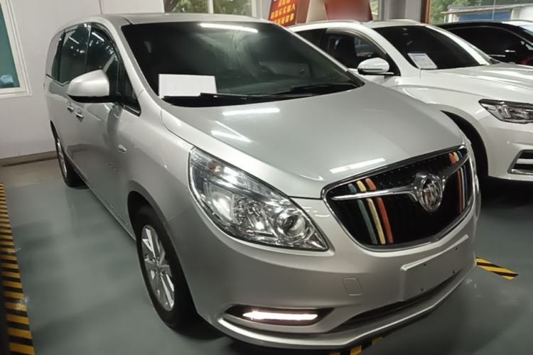 Used Buick GL8 2018 28T Luxury Model China VI Standard Front Right 45 Deg