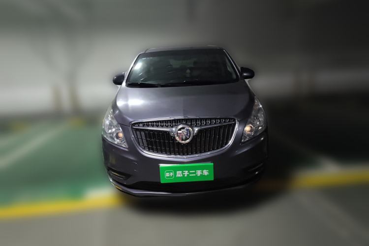 Used Buick GL8 2018 28T Luxury Model China VI Standard Front