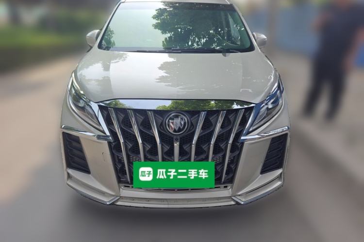 Used Buick GL8 2018 ES 28T Comfort Model China VI Standard Front
