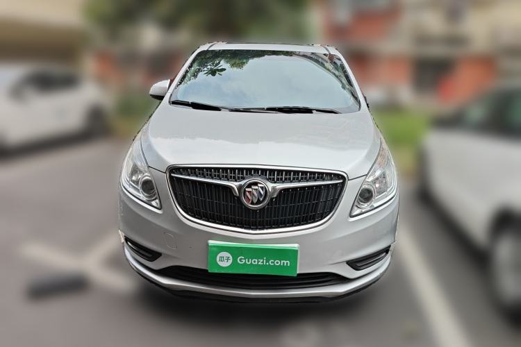 Used Buick GL8 2018 28T Luxury Model China VI Standard Front