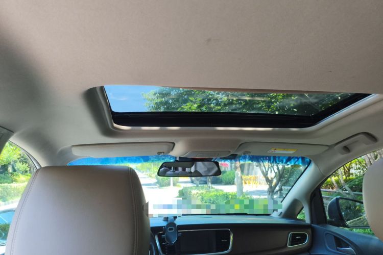 Used Buick GL8 2018 28T Luxury Model China VI Standard Headliner