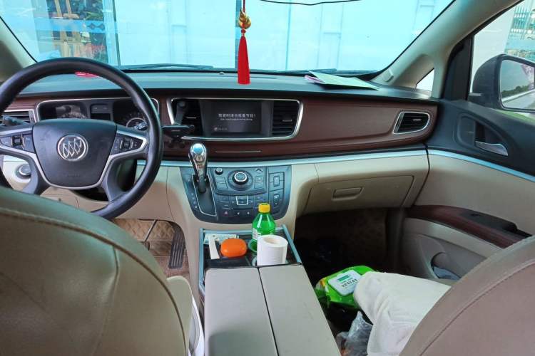 Used Buick GL8 2018 28T Comfort Model China VI Standard Headliner