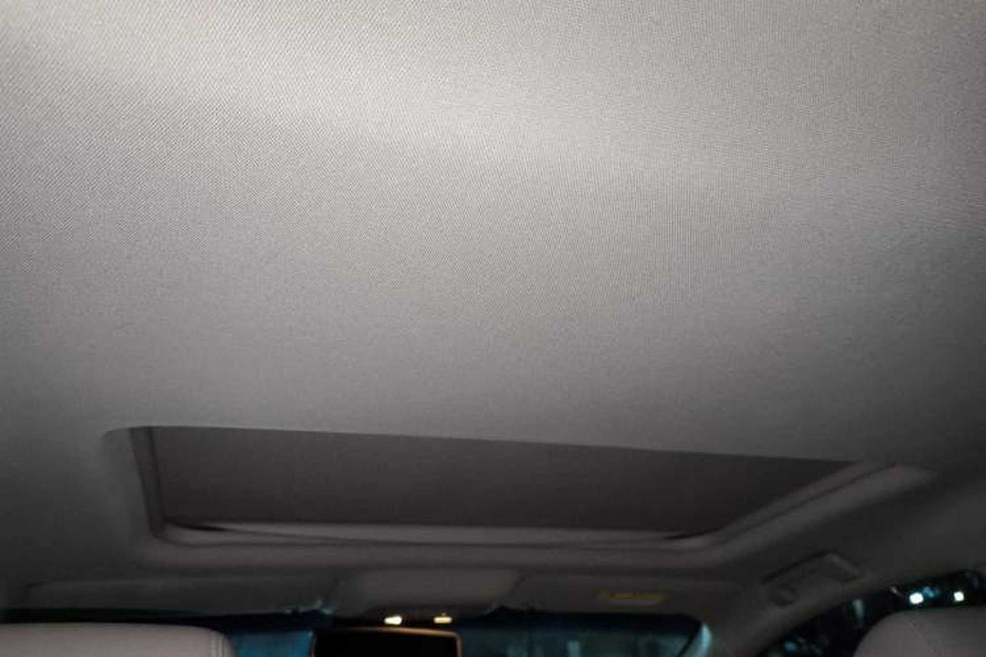 Used Buick GL8 2018 28T Luxury Model China VI Standard Headliner