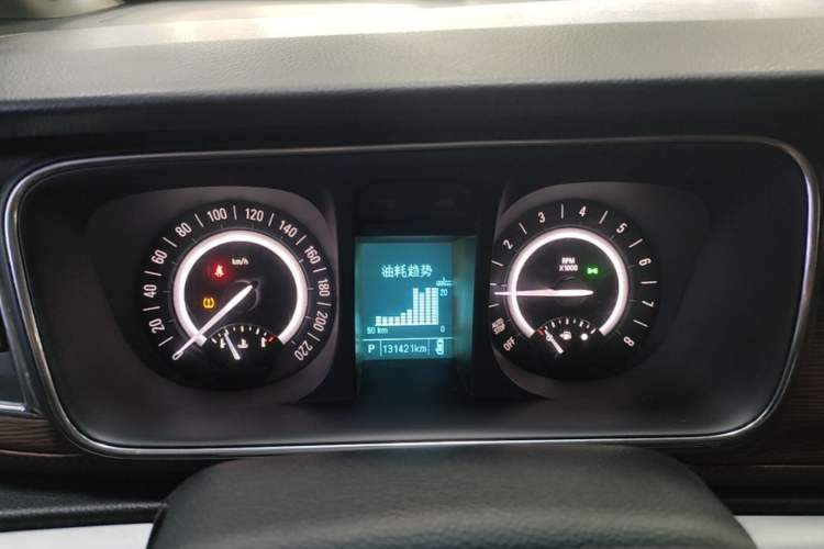 Used Buick GL8 2018 28T Comfort Model China VI Standard Instrument Cluster