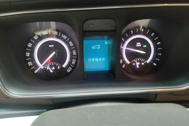 Used Buick GL8 2018 28T Luxury Model China VI Standard Instrument Cluster