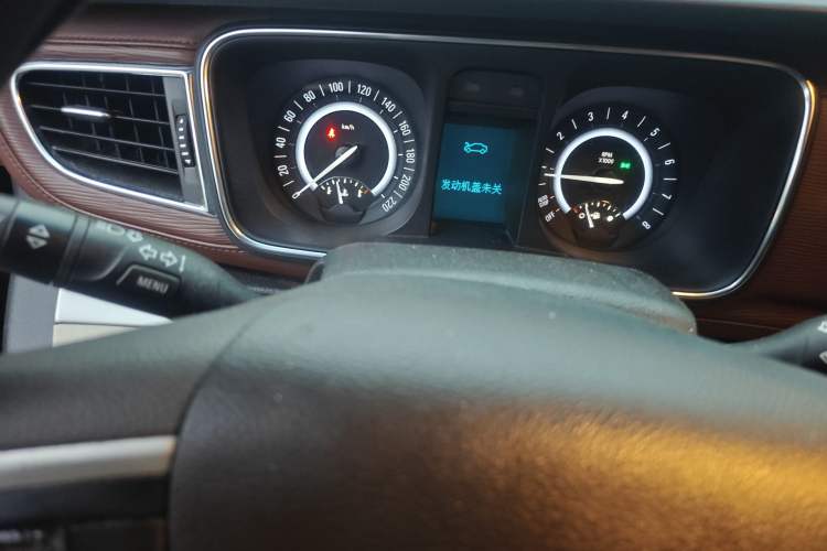 Used Buick GL8 2018 28T Comfort Model China VI Standard Instrument Cluster