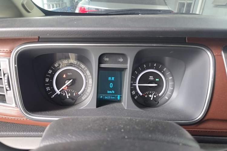 Used Buick GL8 2018 28T Luxury Model China VI Standard Instrument Cluster