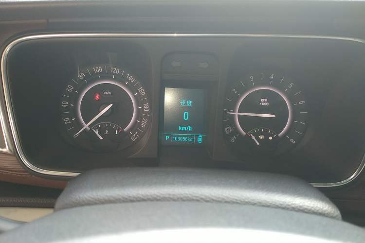 Used Buick GL8 2018 28T Prestige Version China VI Standard Instrument Cluster