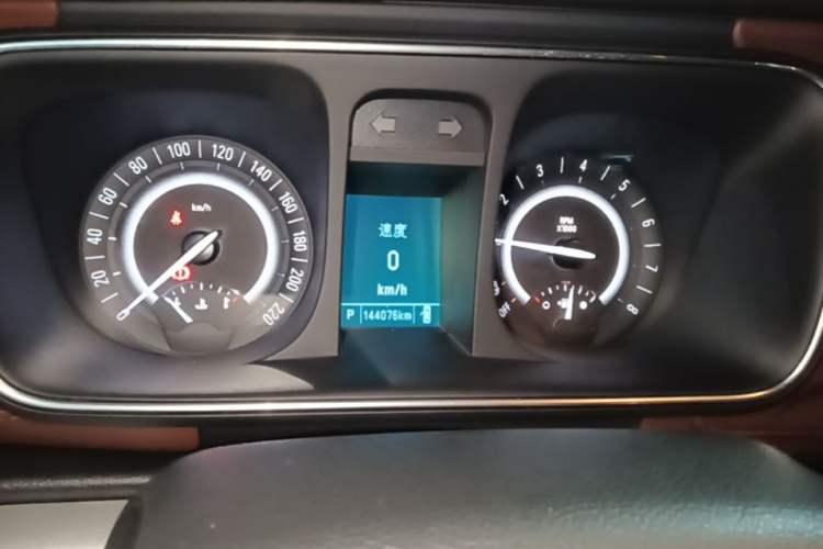 Used Buick GL8 2018 28T Luxury Model China VI Standard Instrument Cluster