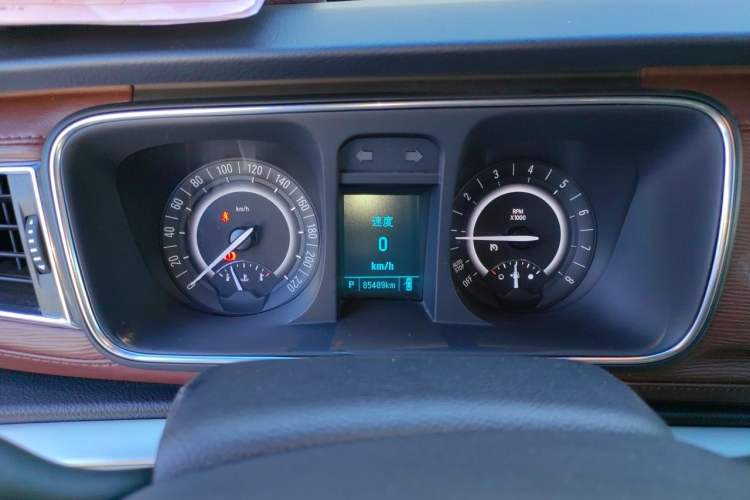 Used Buick GL8 2018 ES 28T Comfort Model China VI Standard Instrument Cluster