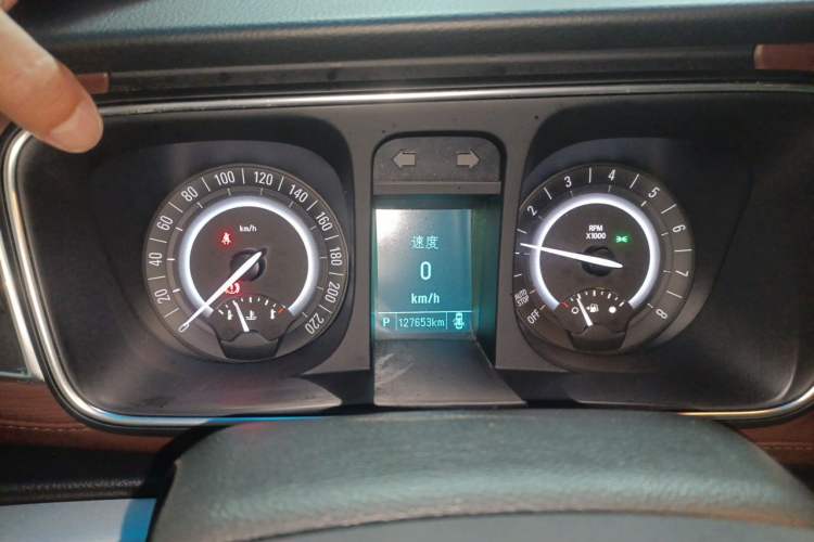 Used Buick GL8 2018 28T Luxury Model China VI Standard Instrument Cluster
