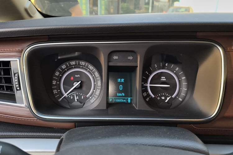 Used Buick GL8 2018 28T Prestige Version China VI Standard Instrument Cluster