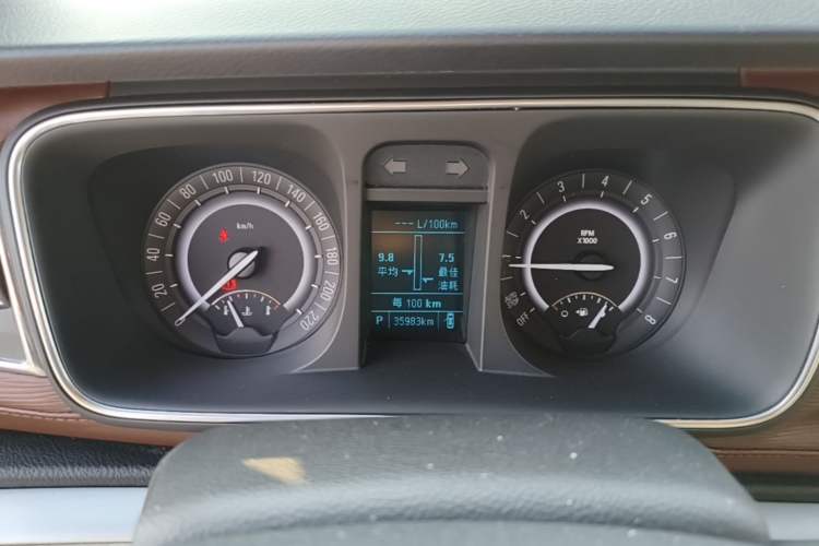 Used Buick GL8 2018 28T Luxury Model China VI Standard Instrument Cluster