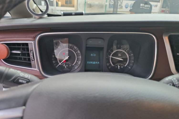 Used Buick GL8 2018 28T Luxury Model China VI Standard Instrument Cluster
