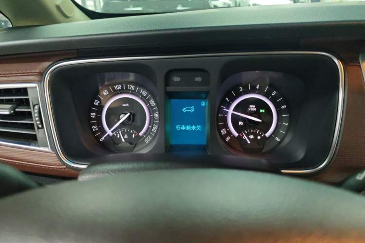 Used Buick GL8 2018 28T Comfort Model China VI Standard Instrument Cluster