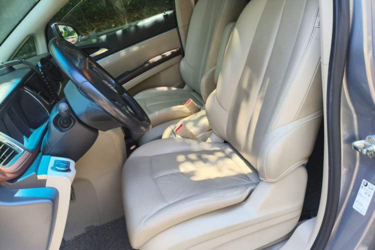 Used Buick GL8 2018 28T Luxury Model China VI Standard Left Front Seat