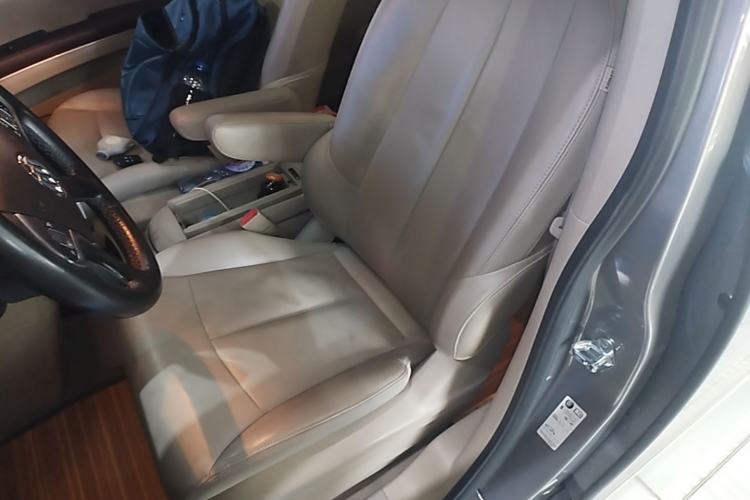 Used Buick GL8 2018 28T Luxury Model China VI Standard Left Front Seat