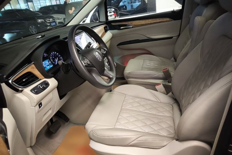 Used Buick GL8 2018 ES 28T Comfort Model China VI Standard Left Front Seat