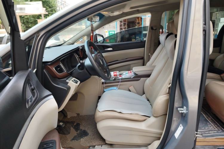 Used Buick GL8 2018 28T Comfort Model China VI Standard Left Front Seat