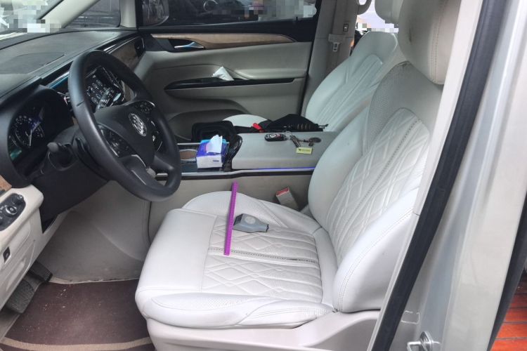 Used Buick GL8 2018 ES 28T Comfort Model China VI Standard Left Front Seat