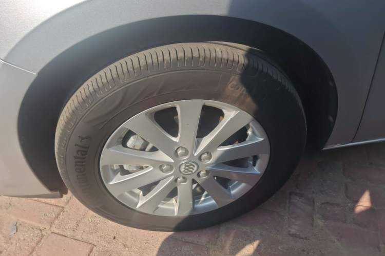 Used Buick GL8 2018 28T Comfort Model China VI Standard Left Front Wheel Hub