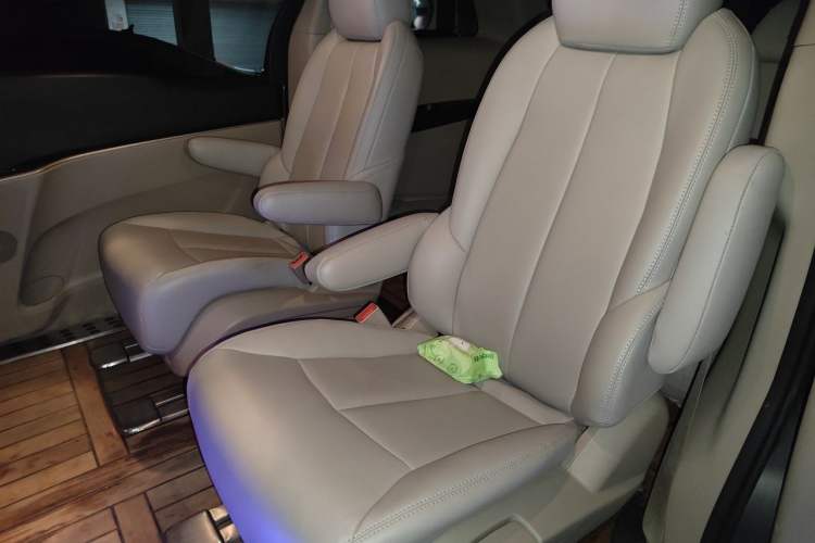 Used Buick GL8 2018 28T Comfort Model China VI Standard Left Rear Seat