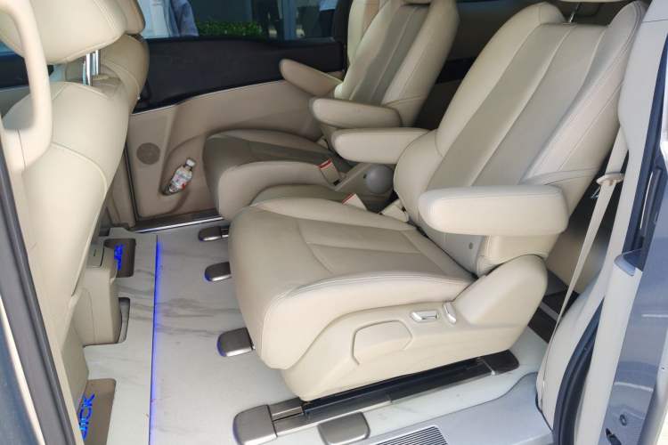 Used Buick GL8 2018 28T Luxury Model China VI Standard Left Rear Seat