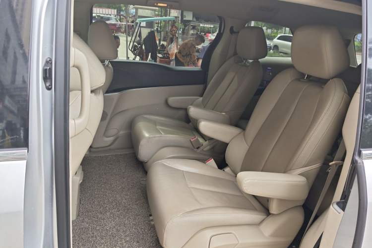 Used Buick GL8 2018 28T Luxury Model China VI Standard Left Rear Seat