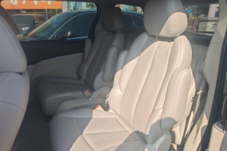 Used Buick GL8 2018 28T Comfort Model China VI Standard Left Rear Seat
