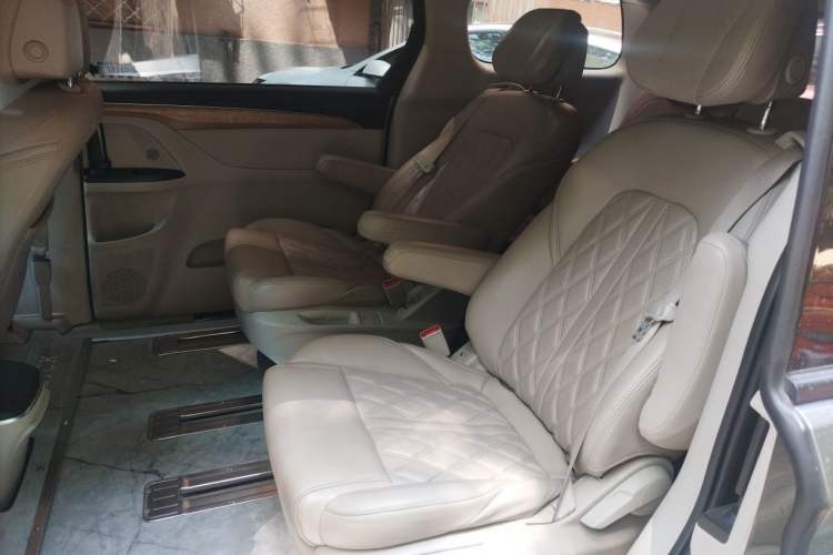 Used Buick GL8 2018 ES 28T Comfort Model China VI Standard Left Rear Seat