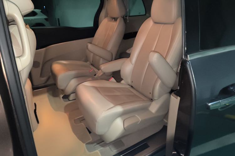 Used Buick GL8 2018 28T Luxury Model China VI Standard Left Rear Seat