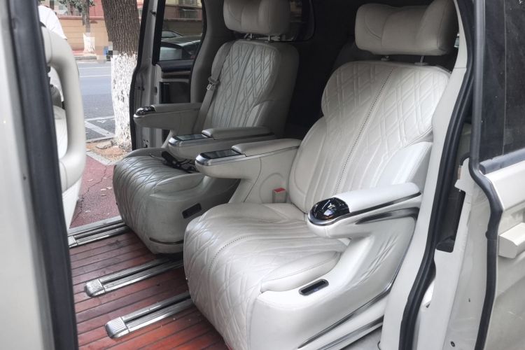 Used Buick GL8 2018 ES 28T Comfort Model China VI Standard Left Rear Seat