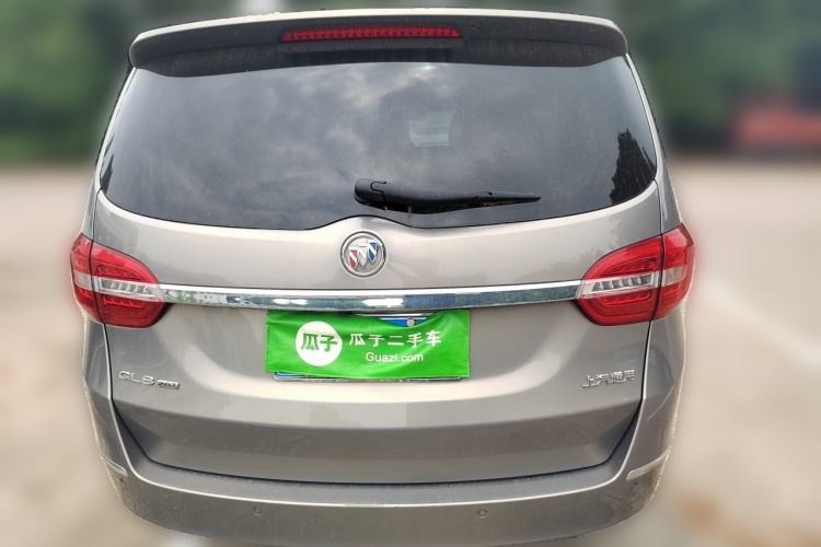 Used Buick GL8 2018 28T Luxury Model China VI Standard Rear