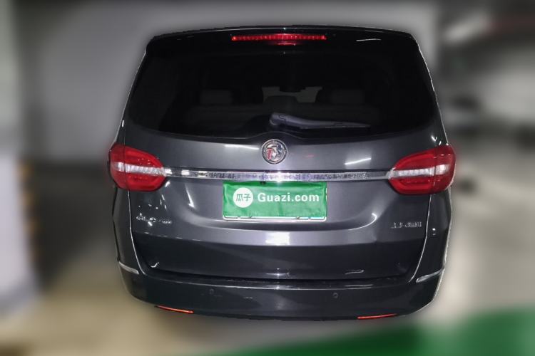 Used Buick GL8 2018 28T Luxury Model China VI Standard Rear