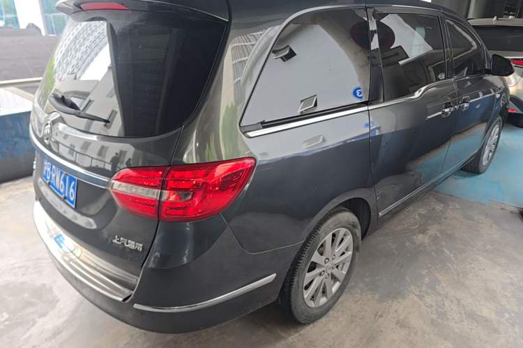 Used Buick GL8 2018 28T Luxury Model China VI Standard Rear Right 45 Deg