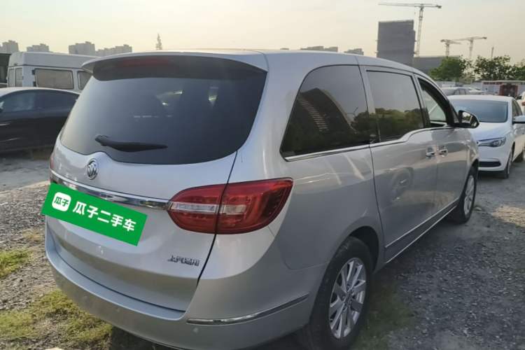 Used Buick GL8 2018 28T Luxury Model China VI Standard Rear Right 45 Deg